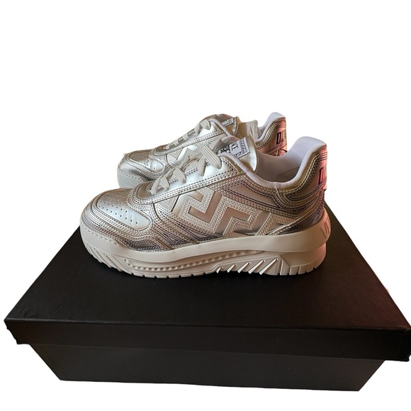 Versace Men\'s Odissea Greca Sneakers NIB 42/9